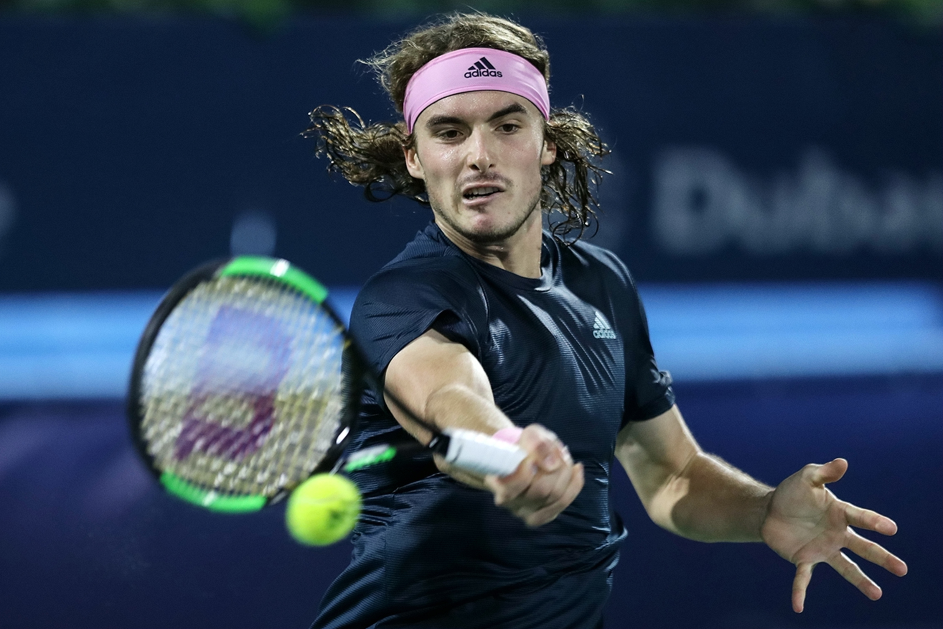 赢得业内的 赢得业内的