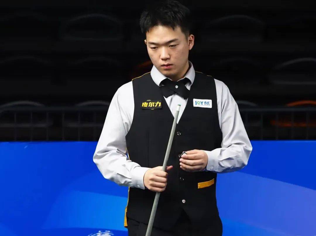 中学游泳队 中学游泳队